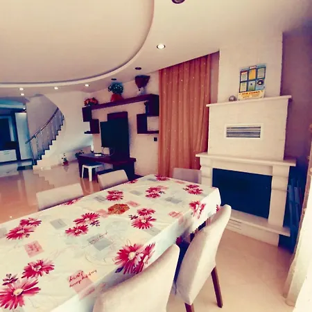 Luxurious With Overlooking The Aegean Sea And The Island Samos Ferienhaus