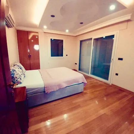 Luxurious With Overlooking The Aegean Sea And The Island Samos Ferienhaus *
